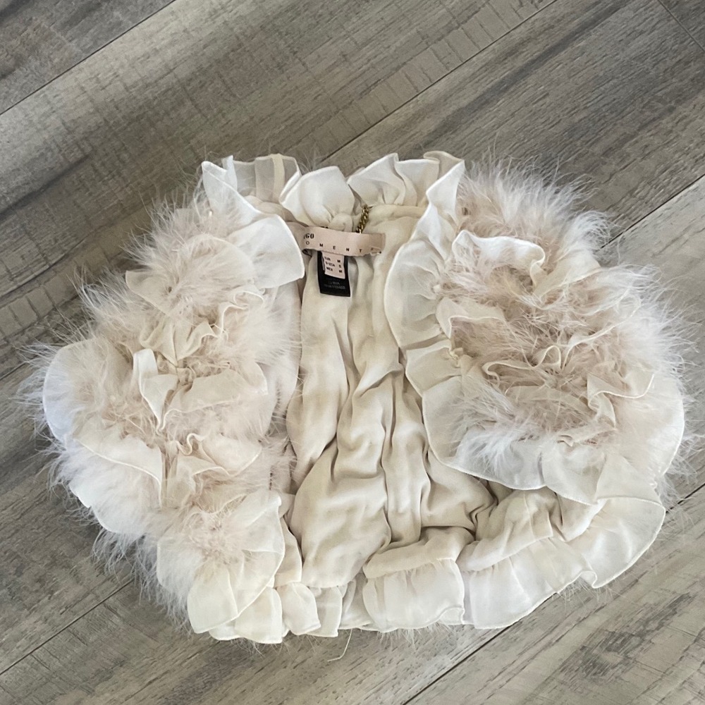 Mango Moment Kids Cream Feather‎ Ruffle Shrug Bolero Capelet Ivory Size Medium